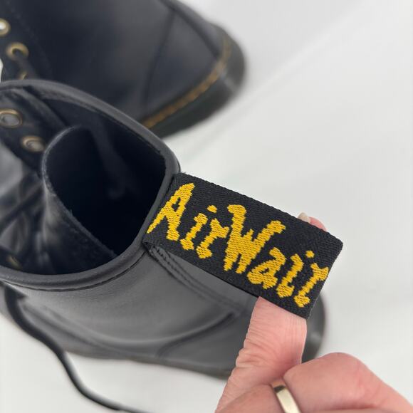 Doc Martens Zavala Black Leather Platform Combat Boots M7 W8 Goth Grunge main image 12